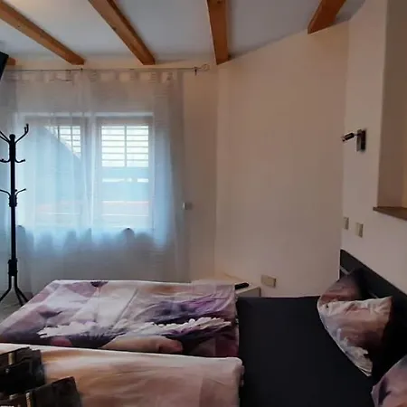 Vivanatura Eifelferienhaus Dom wakacyjny *