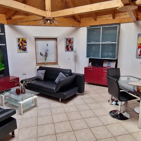 Vivanatura Eifelferienhaus Einruhr